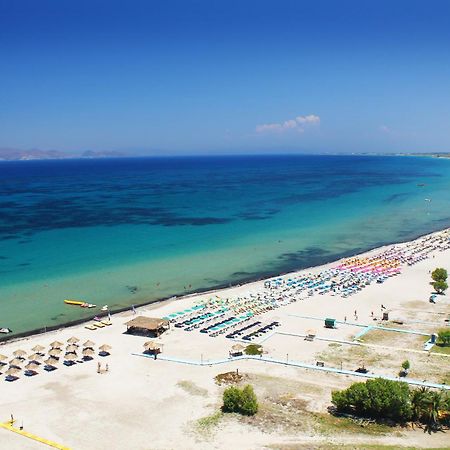 Tigaki Beach Hotel ภายนอก รูปภาพ