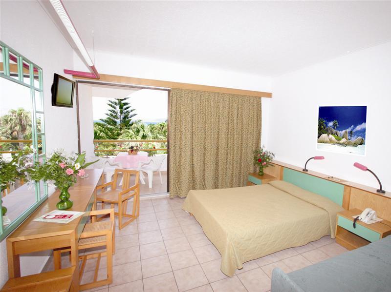 Tigaki Beach Hotel ภายนอก รูปภาพ